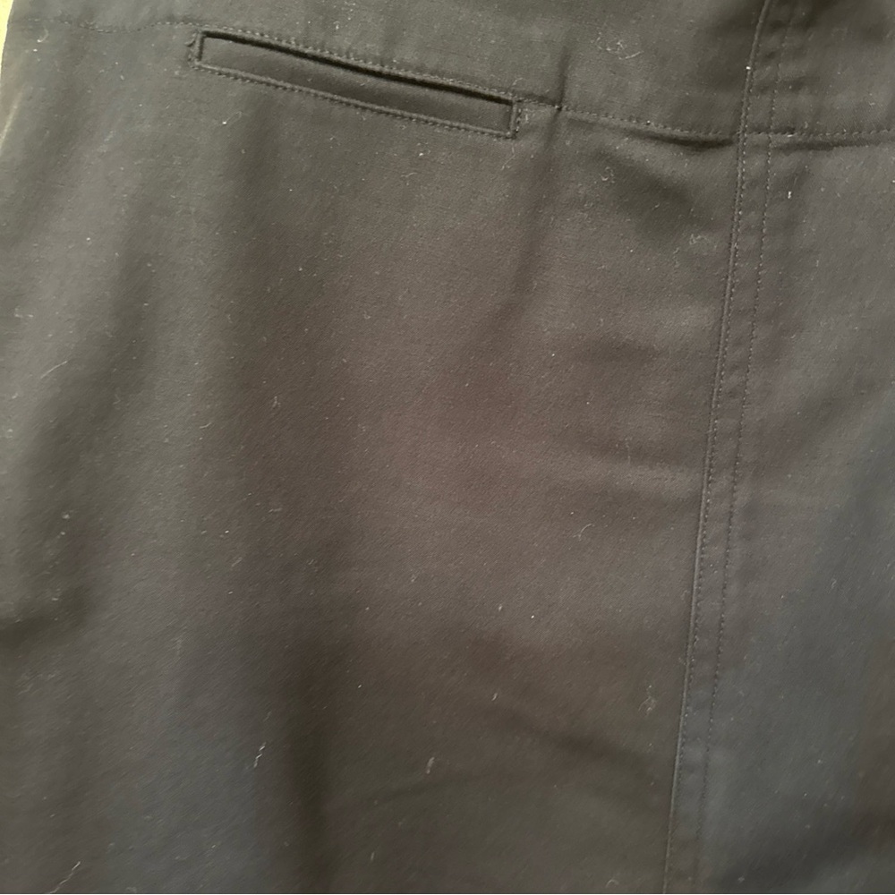 Ralph Lauren Blue Label Black Skirt with Gold Accents - Picture 5 of 6